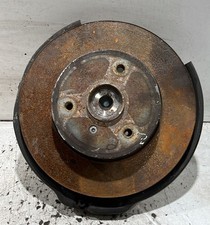 Mozzo ruota anteriore usato  Italia