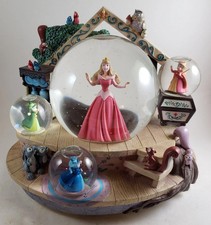 Globo de Neve Musical Bela Adormecida Disney Multi Globos Fadas Madrinhas Animais comprar usado  Enviando para Brazil