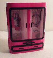 Armário Barbie Ultimate estojo de transporte guarda-roupa rosa Mattel 2013 comprar usado  Enviando para Brazil