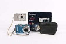 Due fotocamere panasonic usato  Spedire a Italy