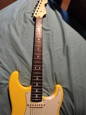 Fender Stratocaster Japão Amarelo com Listra Polo Apenas 10 Fabricado comprar usado  Enviando para Brazil