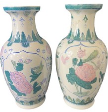 Chinese ceramic vases for sale  CROWTHORNE