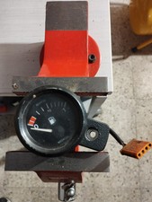 Strumento orologio benzina usato  Molfetta
