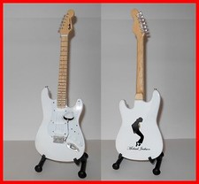 Michael jackson guitare d'occasion Michael jackson guitare d'occasion  Brie-Comte-Robert