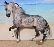 Tocar resin modellpferd gebraucht kaufen Tocar resin modellpferd gebraucht kaufen  Senden