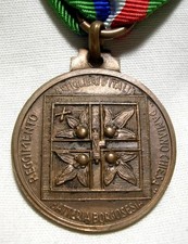 Medaglia italia regg. usato  Italia