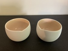2 xícaras de café Nespresso Origin Collection porcelana branca/blush formato coração comprar usado 2 xícaras de café Nespresso Origin Collection porcelana branca/blush formato coração comprar usado  Enviando para Brazil