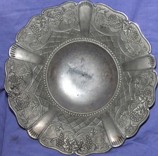 Tigela de pedestal vintage ornamentada de uvas de metal comprar usado  Enviando para Brazil
