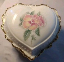 Caixa de bugigangas musical de porcelana em forma de coração toca “Oh What A Beautiful Morning” comprar usado  Enviando para Brazil
