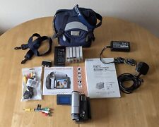 Videocámara digital Sony DCR-TRV14E con estuche original y cintas (usada) segunda mano  Embacar hacia Mexico