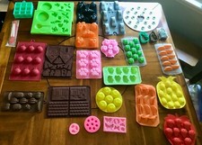 Lote de 30 moldes sortidos de silicone e plástico comprar usado  Enviando para Brazil