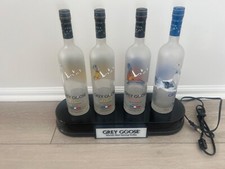 Vodka Grey Goose 4 garrafas luz glorificador barra display, usado comprar usado  Enviando para Brazil