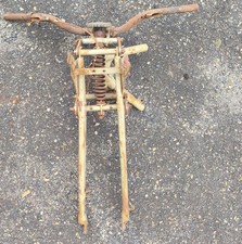 Fourche parallelogramme monet d'occasion Fourche parallelogramme monet d'occasion  Le Cendre