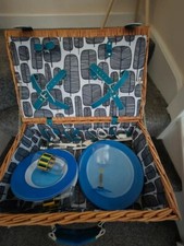 Retro picnic hamper for sale  SPALDING