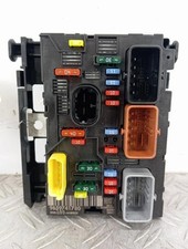 Boitier servitude moteur d'occasion Boitier servitude moteur d'occasion  Elven