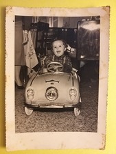 Fotografia. bimbo automobilina usato  Roasio