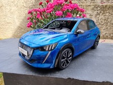 Peugeot 208 bleu d'occasion  Bar-le-Duc