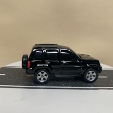 Maisto 2002-2007 Jeep Liberty 4x4 SUV 3.7L preto com rodas prata 5 raios 1:64 quase perfeito comprar usado  Enviando para Brazil