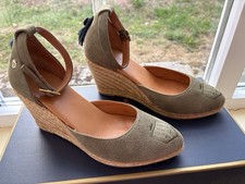 Fairfax favor women for sale  ANDOVER