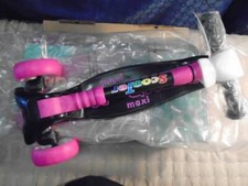 Sulives kids scooter for sale  Haltom City