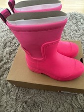 Ugg droplet boots for sale  WEMBLEY