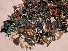 Lotto soldatini varie usato Lotto soldatini varie usato  Prato