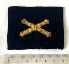 Machine gun insignia d'occasion  Expédié en Belgium
