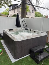 Used hot tub for sale  Oakland Gardens