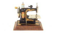 Usado, Maquina de coser de Juguete DIANA  AÑO 1940 Sewing Machine Nahmaschine comprar usado  Enviando para Brazil