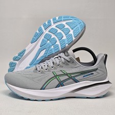 Asics 2000 men for sale  College Station