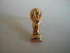 Football pin fifa d'occasion  Expédié en Belgium