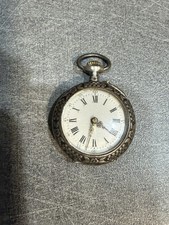 Belle ancienne montre d'occasion Belle ancienne montre d'occasion  Mennecy