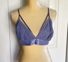 Charlotte russe lace d'occasion  Expédié en Belgium