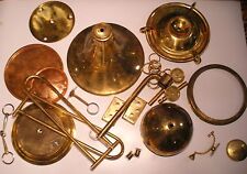 Antigo Vintage Diferente Peças de Abajur de Latão Suporte Acabamento e mais de 5 kg!!! comprar usado  Enviando para Brazil