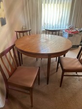 Plan extending table for sale  FARNHAM