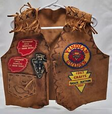 Colete de couro infantil indiano vintage Sioux Teton com remendos. Black Sparrow comprar usado  Enviando para Brazil