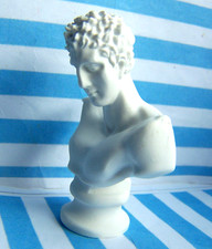 greek garden ornaments for sale  THORNTON-CLEVELEYS