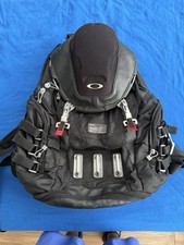 Oakley 34l zaino usato  Spedire a Italy