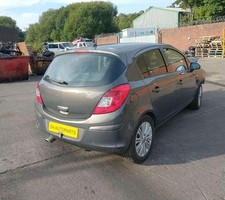 Vauxhall corsa radio for sale  DUMFRIES