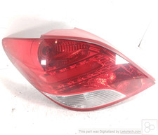 6350hq feu arrière. d'occasion 6350hq feu arrière. d'occasion  Expédié en France