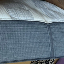 Simmons queen size for sale  Murfreesboro