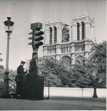 Paris 1950 new d'occasion  Expédié en Belgium