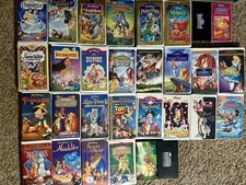Lot vhs tapes for sale  Parkersburg