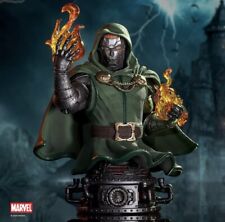 Marvel doctor doom usato  Spedire a Italy