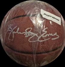 Julius Dr. J Erving assinado/autografado SPALDING NBA basquete BECKETT CERTIFICADO DE AUTENTICIDADE comprar usado  Enviando para Brazil