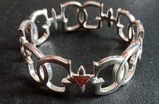 Guess magnifique bracelet d'occasion Guess magnifique bracelet d'occasion  Soissons