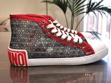 Moschino limited edition usato  Italia