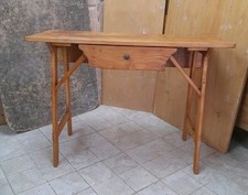 Antico tavolino capretta usato  Deliceto
