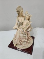 Scultura capodimonte firmata usato  Palermo