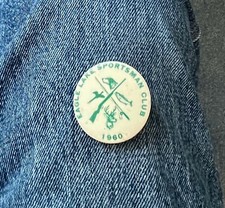1960 Eagle Lake, perfeito estado Pinback de violoncelo Sportsman Club caça e pesca 1 1/2" comprar usado  Enviando para Brazil